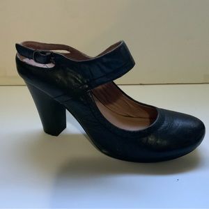 *Miz Mooz Leather Adjustable Ankle Strap Pumps Slingback